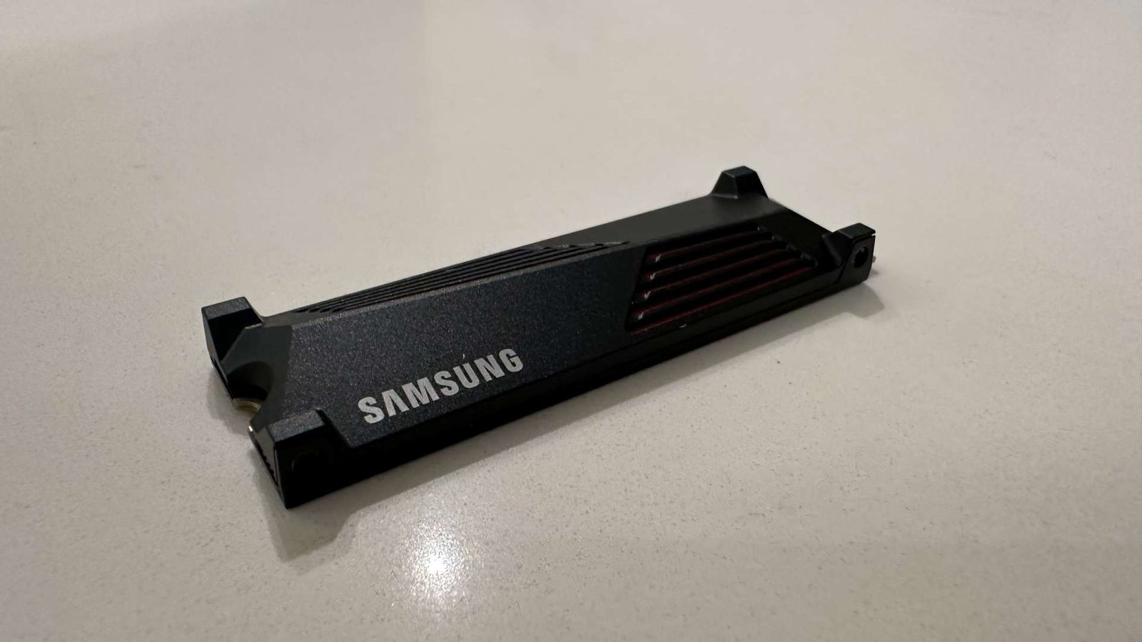 Samsung prepara SSDs de 1 PB para revolucionar Data Centers